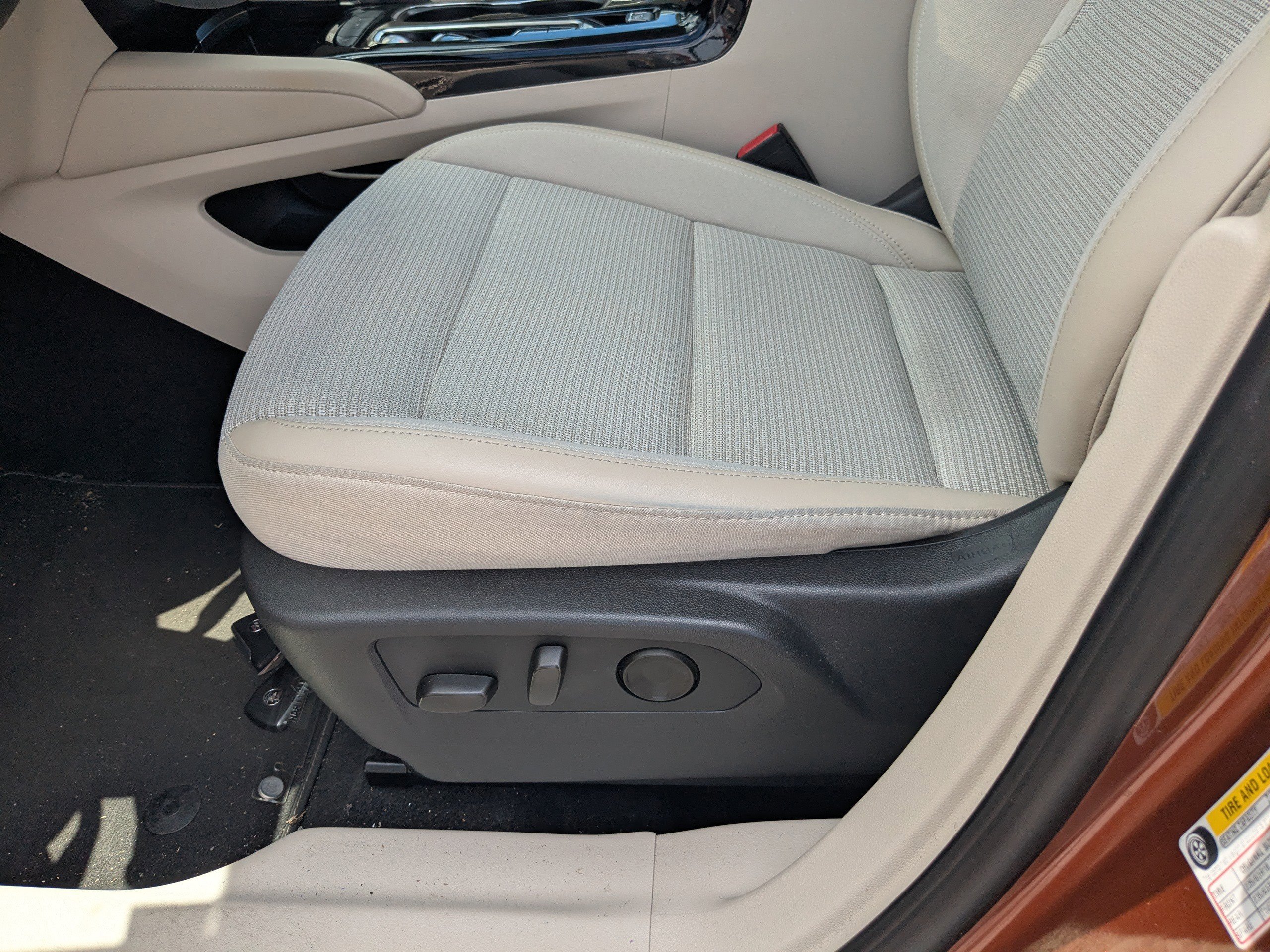 2021 Buick Envision Preferred - Photo 18