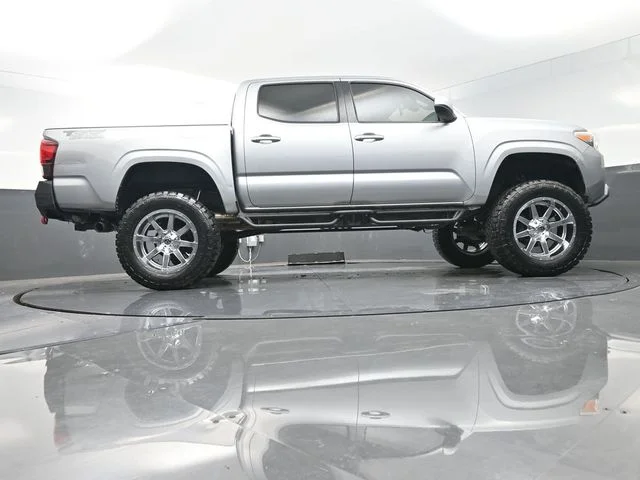 Used 2019 Silver Toyota SR image 38