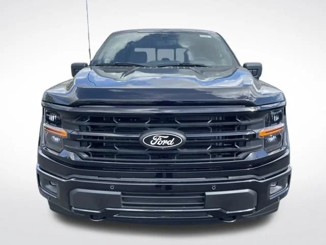 2026 Ford F-150 XLT - Photo 8