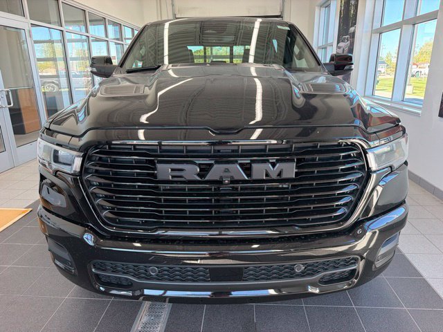 New 2027 Diamond Black Crystal Pearl-Coat Exterior Paint RAM Laramie image 2