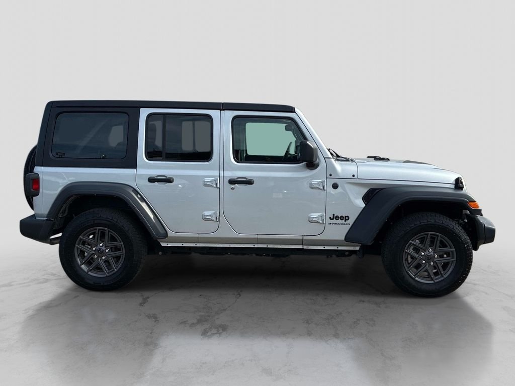Used 2024 Silver Jeep Sport S image 8