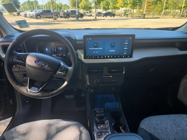 Used 2025 Black Ford XLT image 22