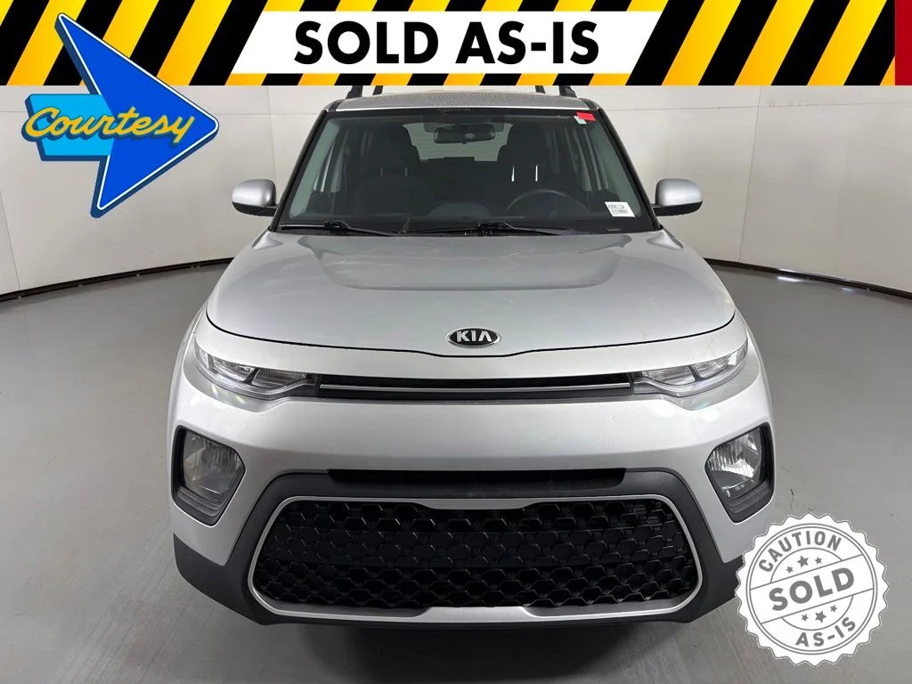 Used 2021 Silver Kia LX image 3