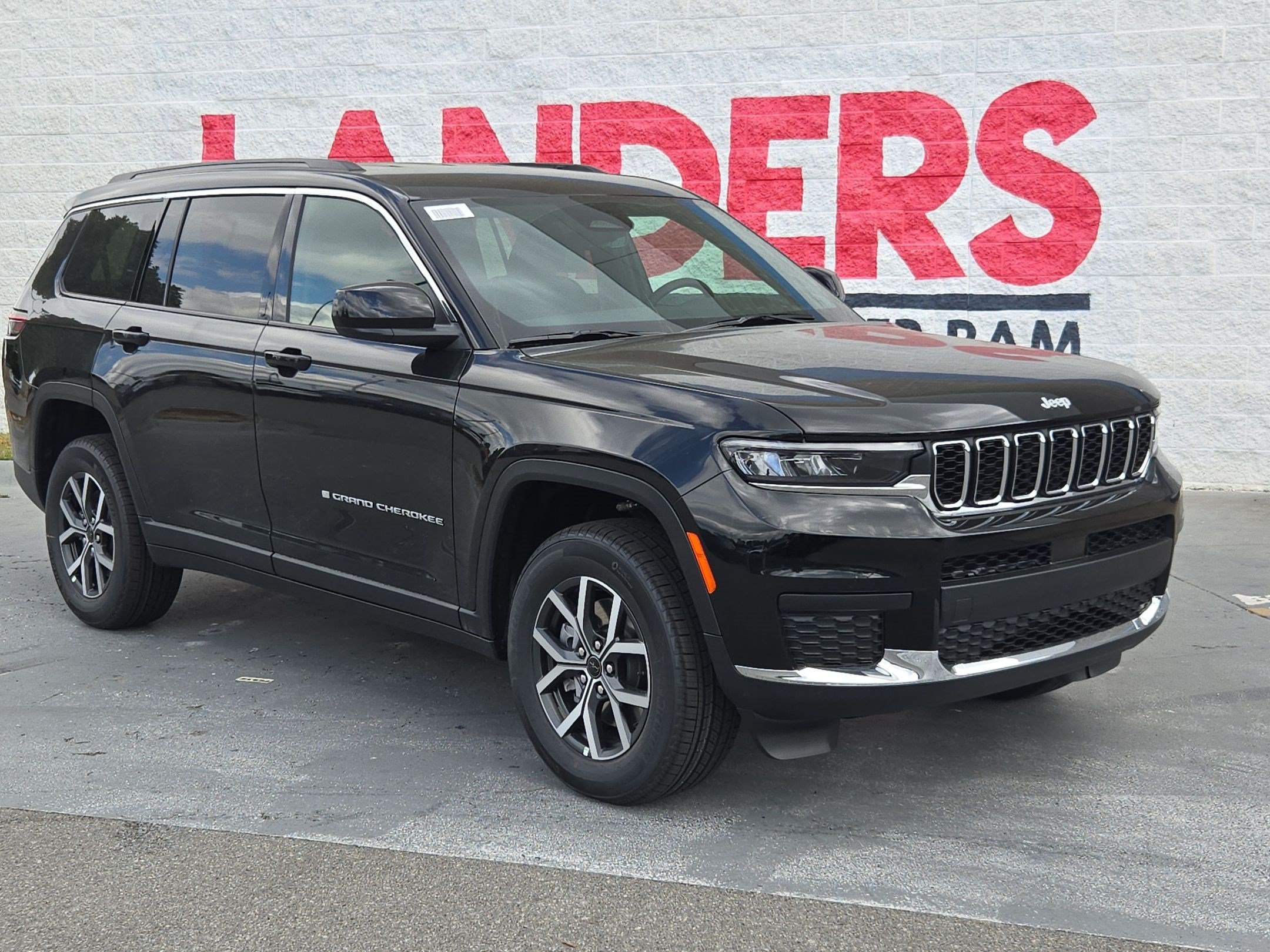 2027 Jeep Grand Cherokee L