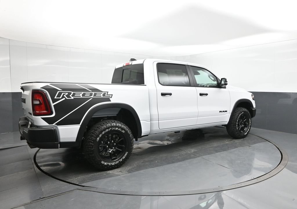 2026 RAM 1500 Rebel - Photo 15