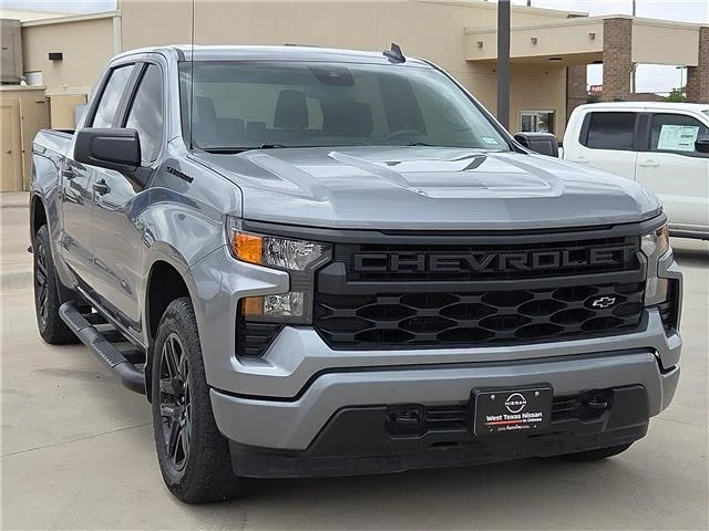 Used 2024 Slate Gray Metallic Chevrolet Custom 4x4 Crew Cab 5.75 ft. box 147.4 in. WB image 6