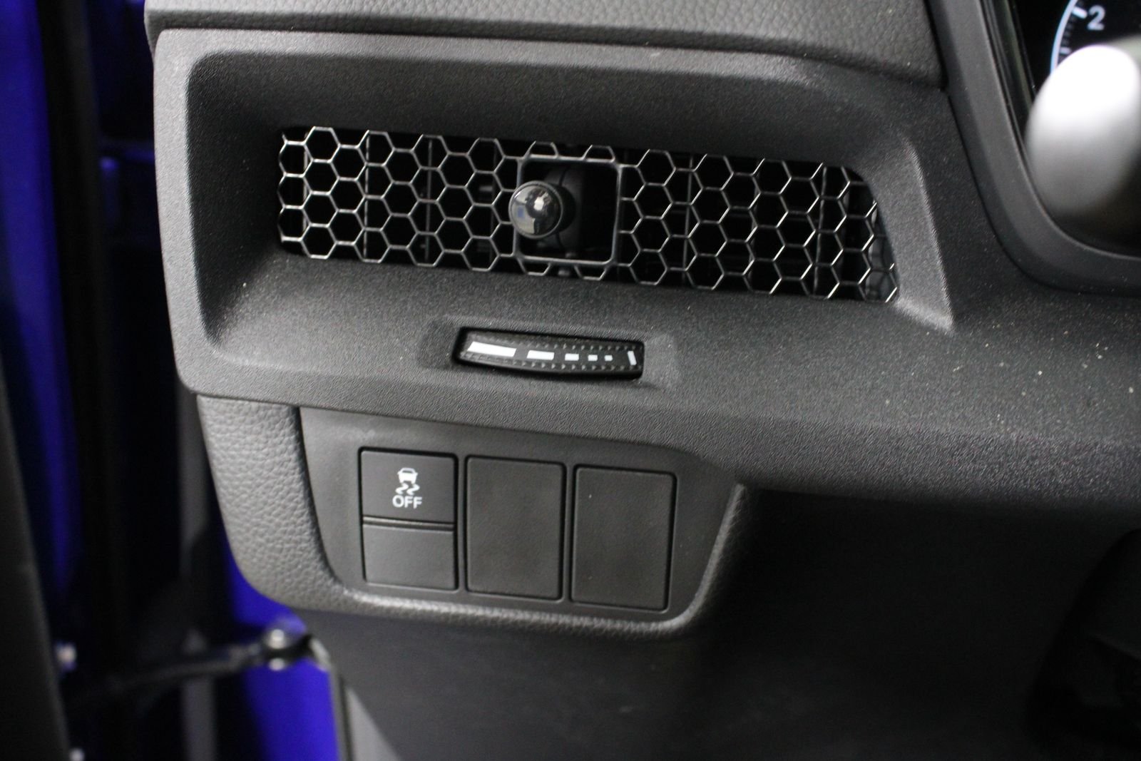Used 2024  Honda LX image 21