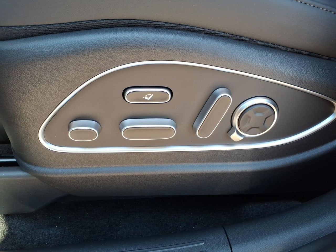 New 2026 Pacific Sapphire Hyundai Calligraphy image 15