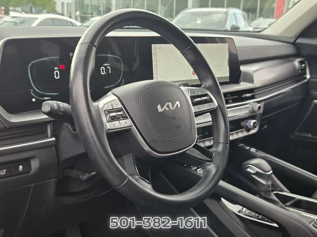 Used 2025 Black Kia S image 11
