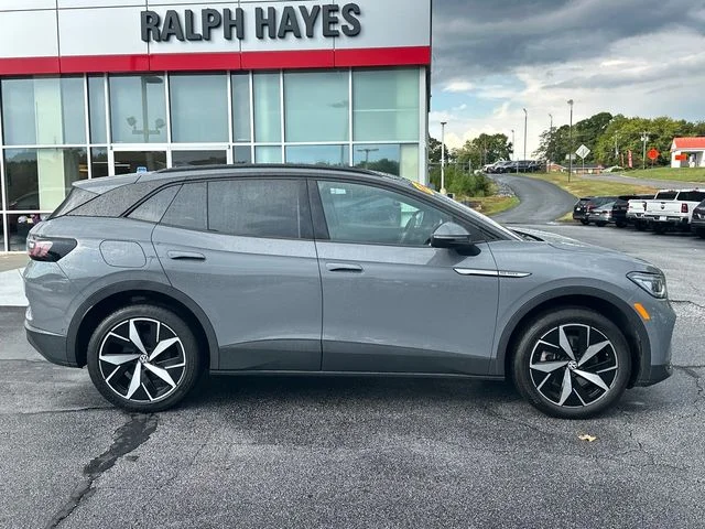 Used 2023 Volkswagen ID.4 PRO S with VIN 1V2WNPE84PC031763 for sale in Anderson, SC