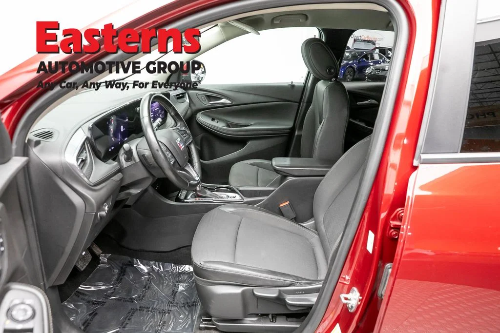 Used 2024 Red Buick Preferred image 14