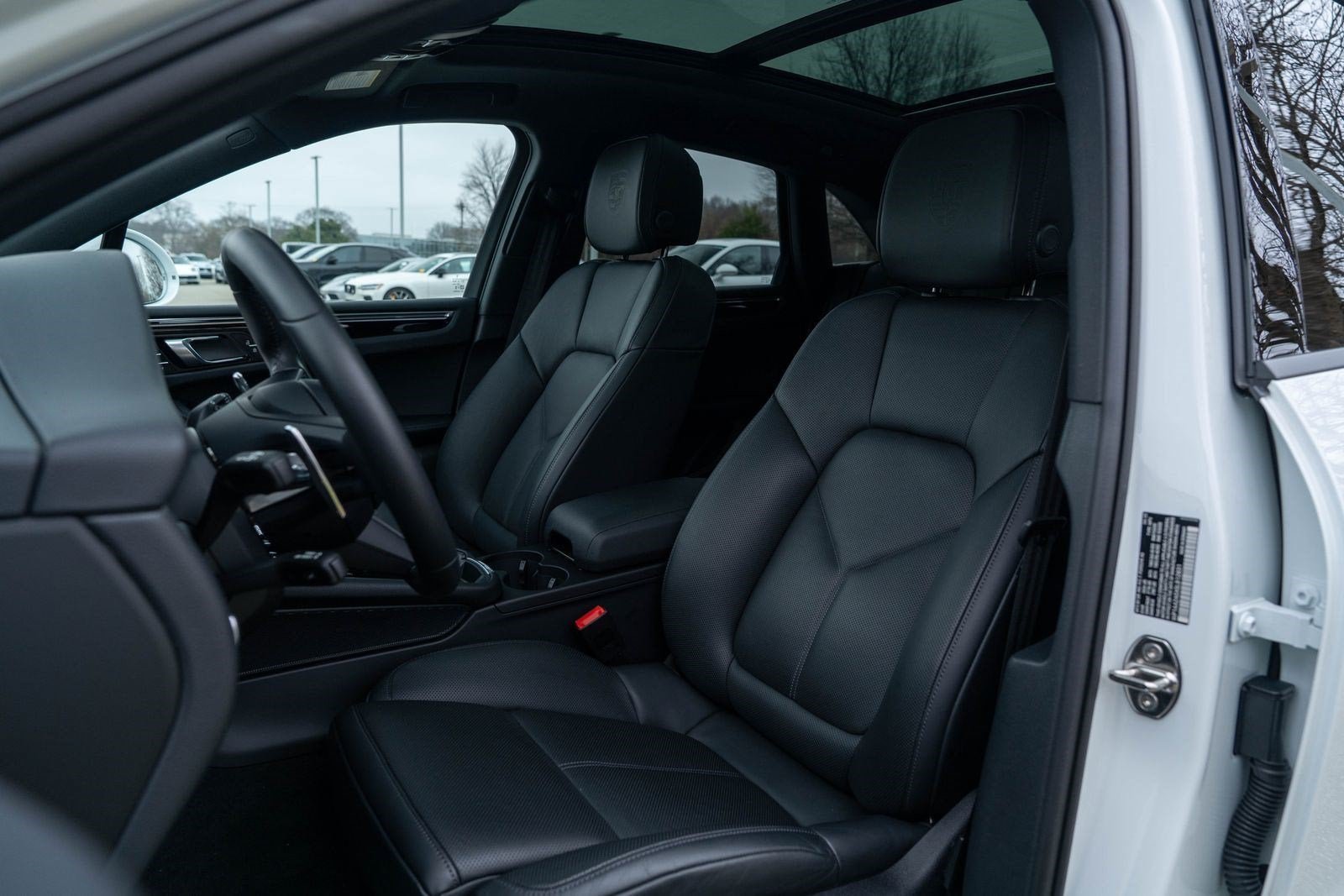 Used 2025 White Porsche Base image 6