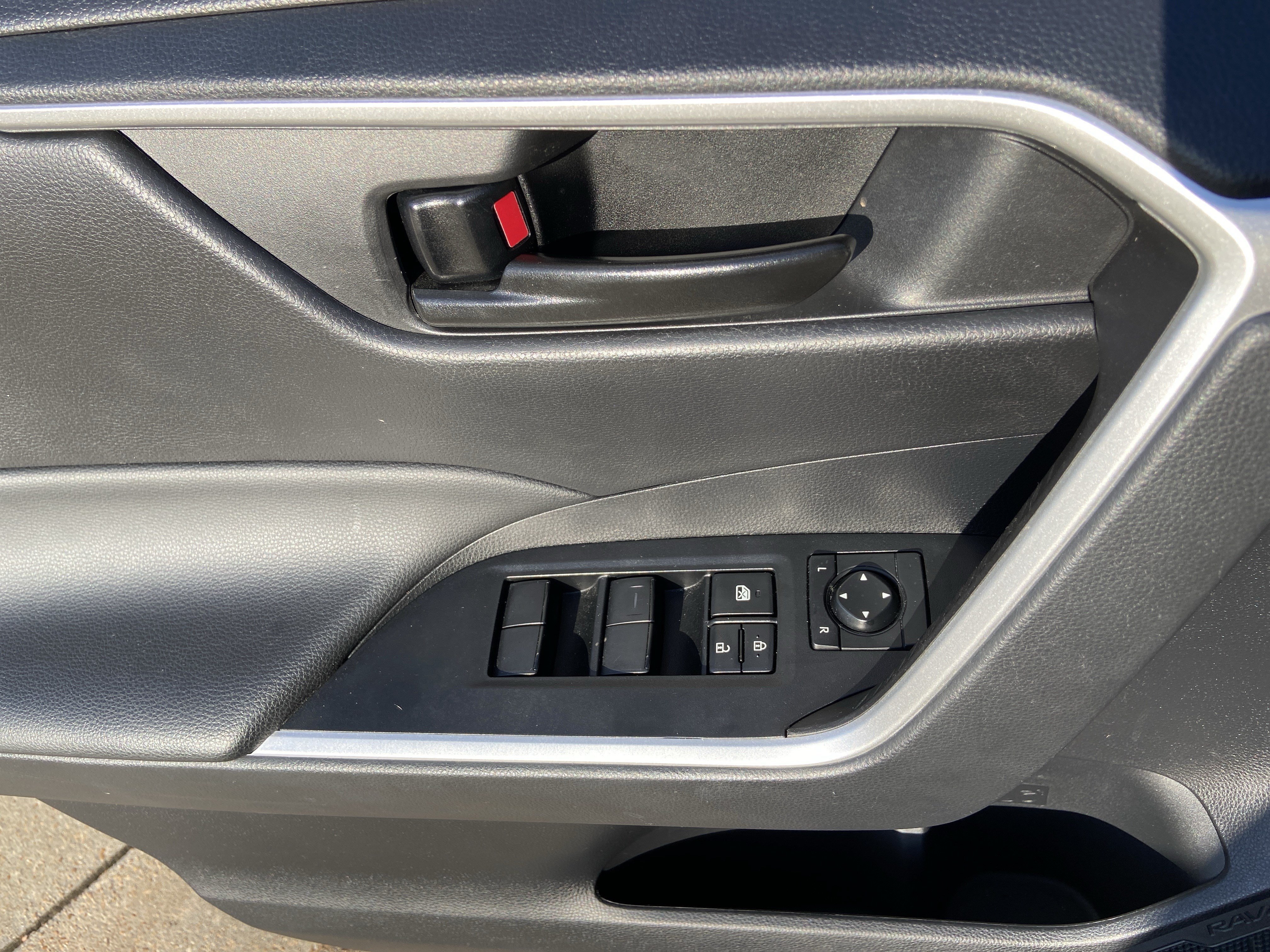 Used 2023 Midnight Black Metallic Toyota Hybrid LE image 45