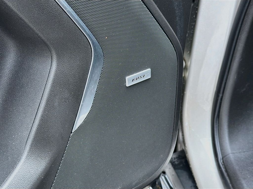 Used 2021 Beige Metallic Chevrolet High Country image 19