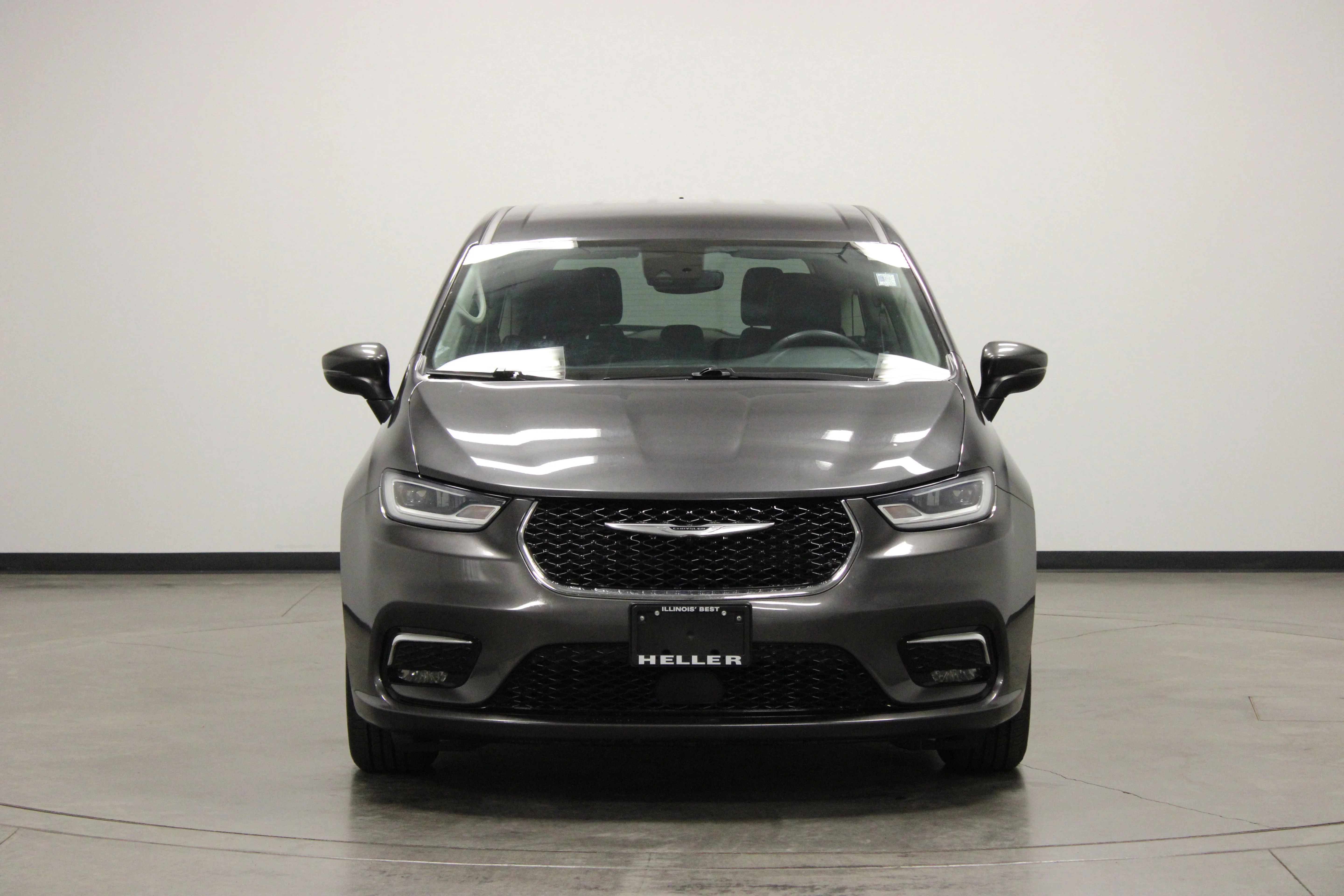 2023 Chrysler Pacifica Touring L - Photo 3