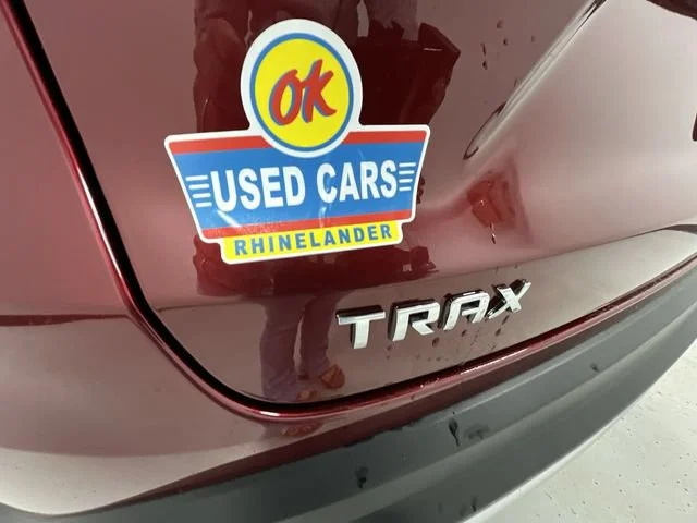Certified Used 2025 Crimson Metallic Chevrolet LT image 29