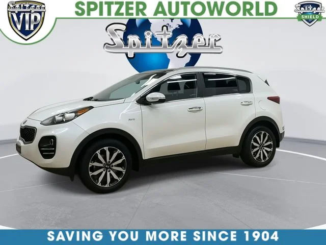 Used 2017 White Kia EX image 6