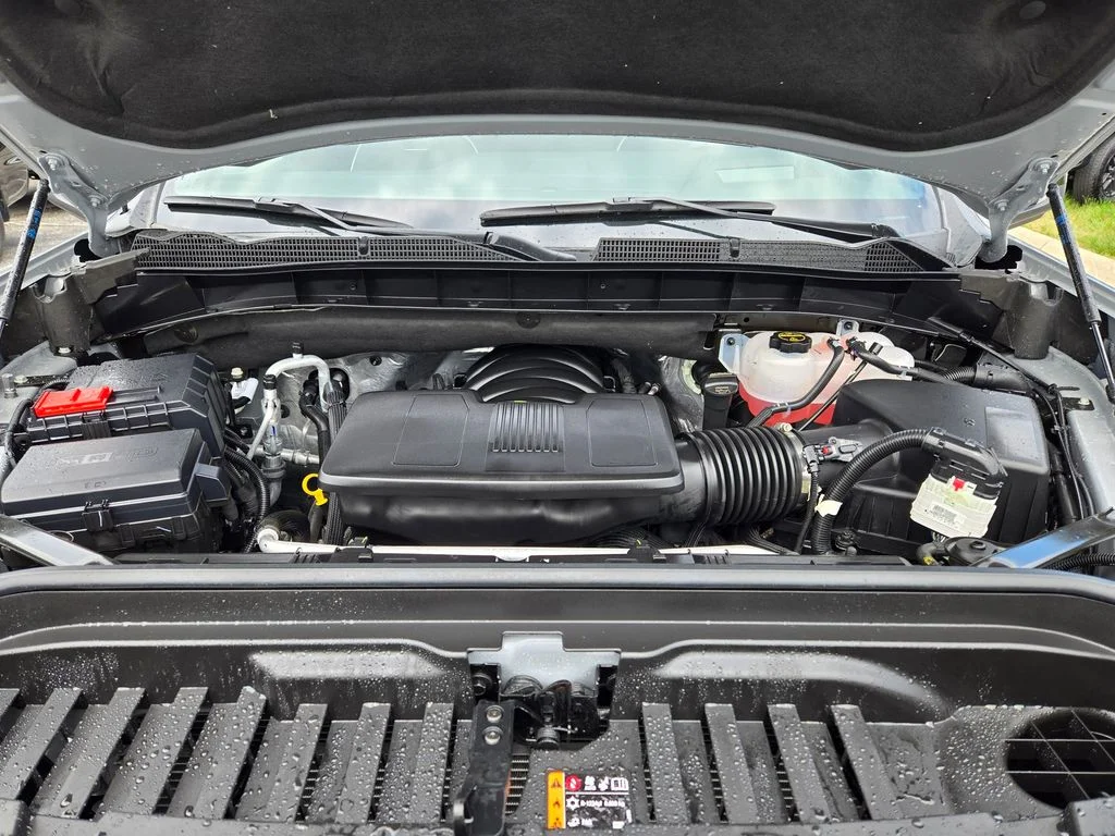 Used 2025 Gray GMC AT4X image 34