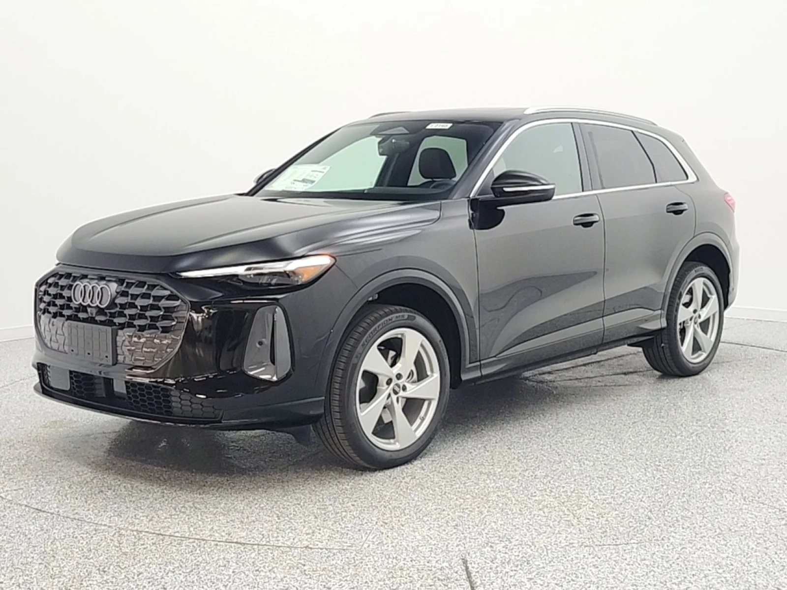 2026 Audi Q5 Premium Plus quattro's photo