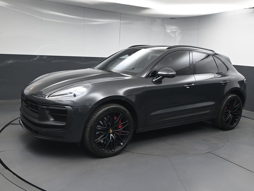 2024 Porsche Macan GTS's photo