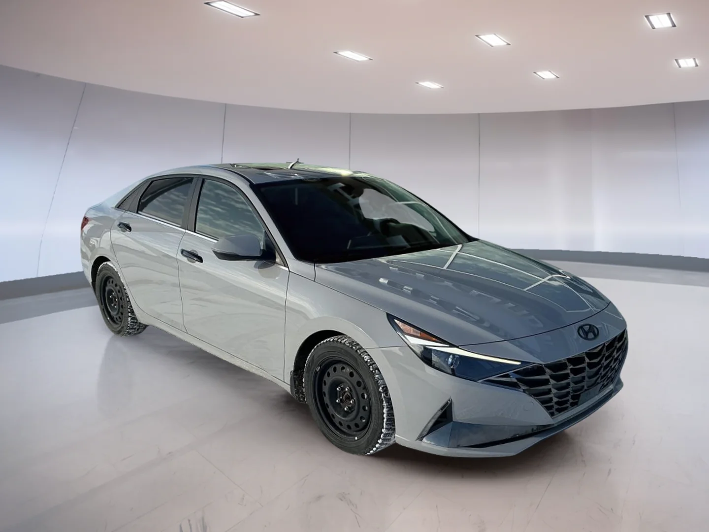 Used 2022 Grey Hyundai Ultimate image 1