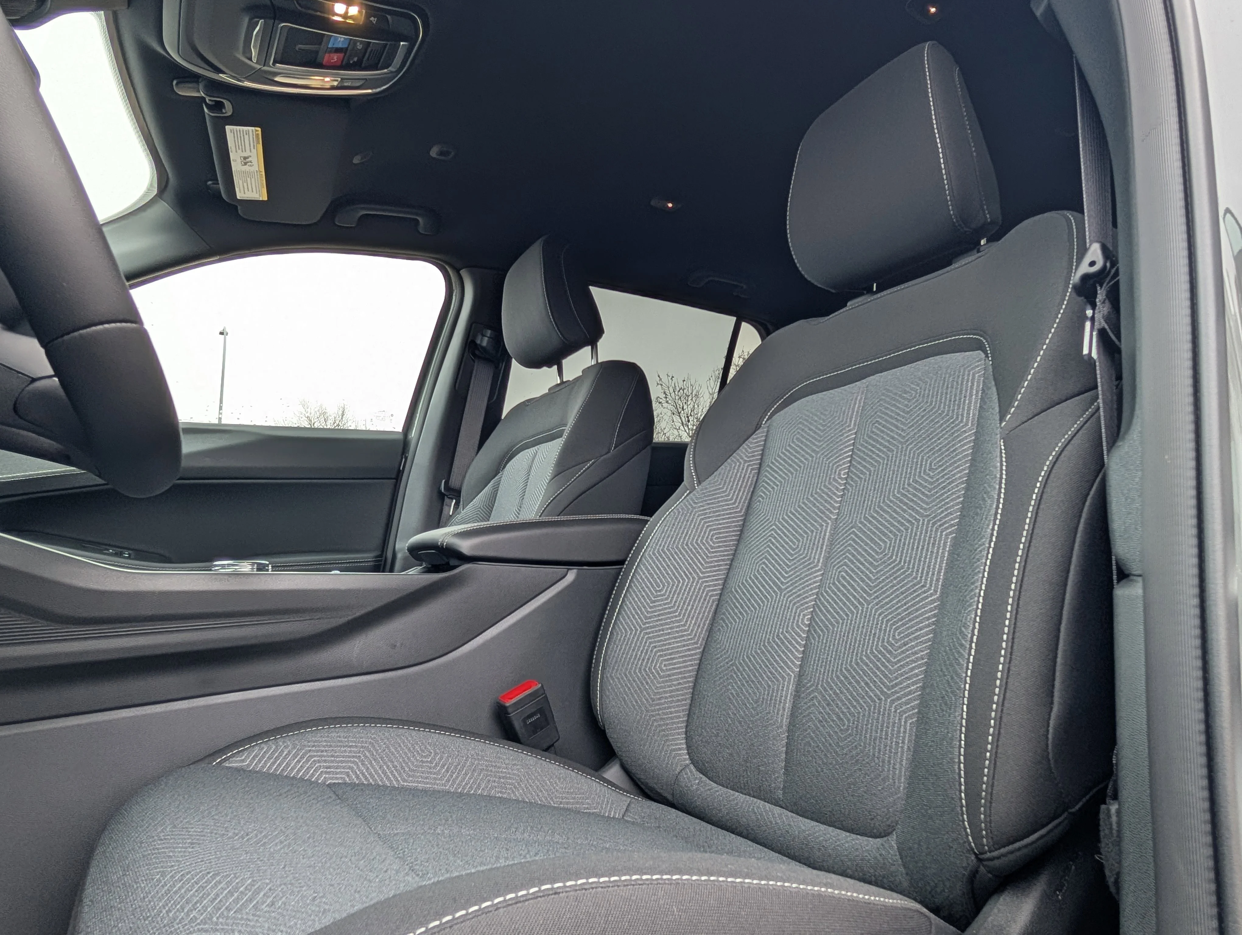 New 2026 Sting-Grey Jeep Laredo image 17