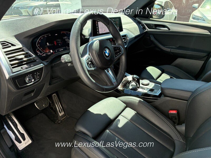 Used 2023 Alpine White BMW sDrive30i image 4