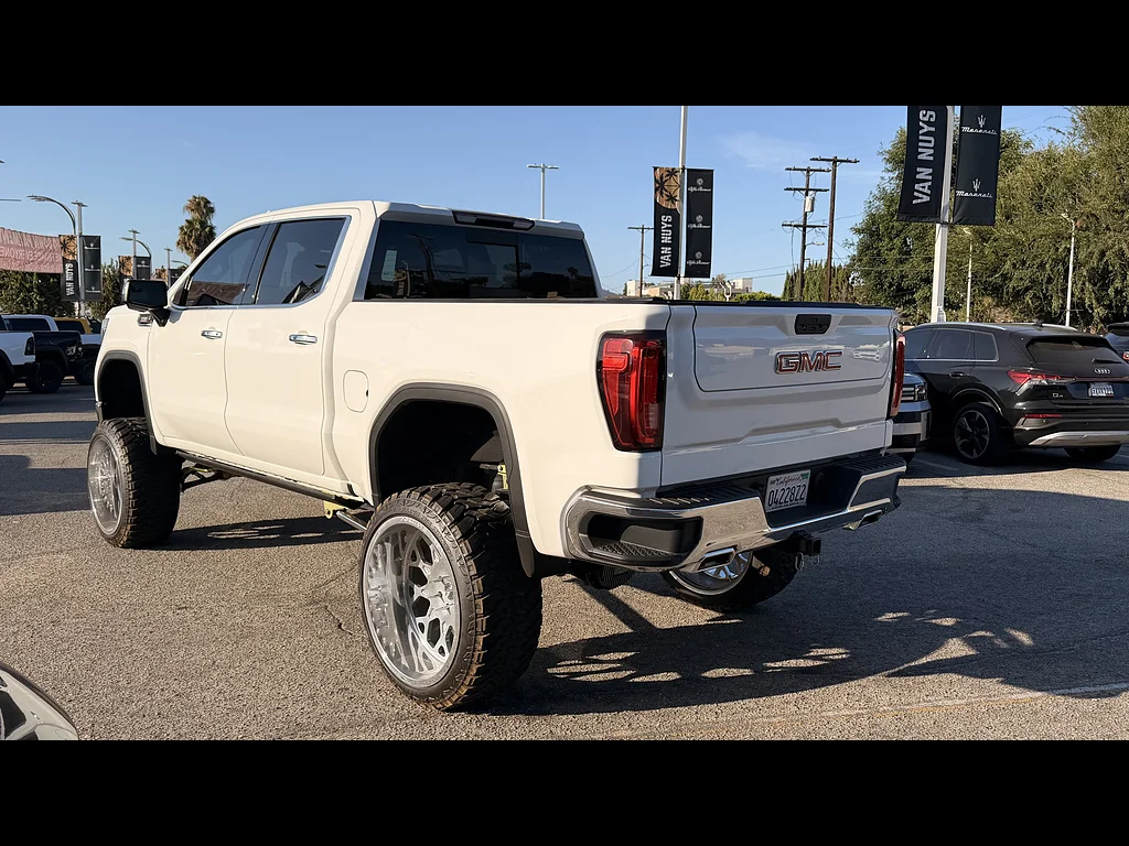 Used 2020 Summit White GMC SLT image 4
