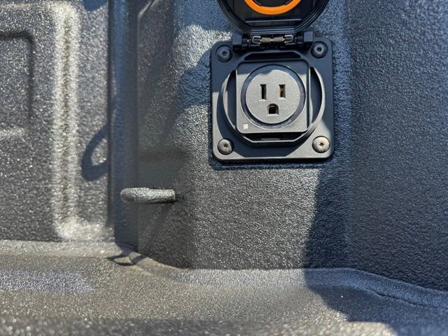 2025 Chevrolet Silverado 1500 LT - Photo 9