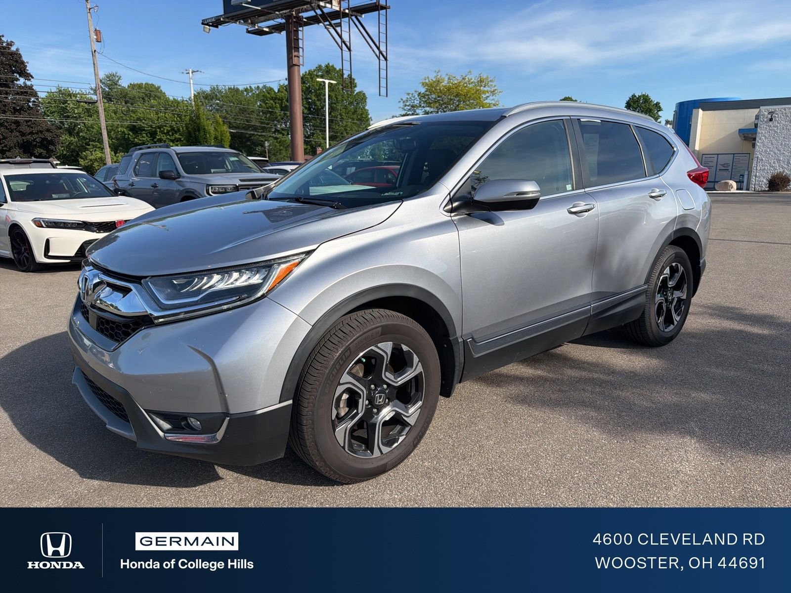 2017 Honda CR-V Touring AWD's photo