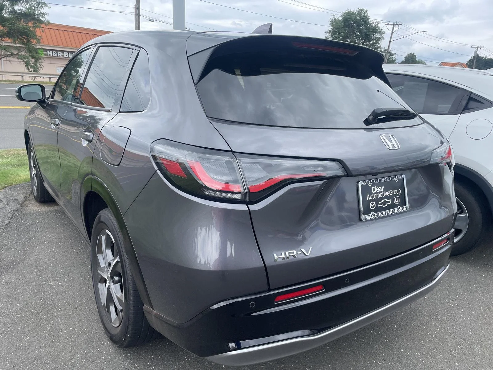 Used 2025 Modern Steel Metallic Honda EX-L image 4
