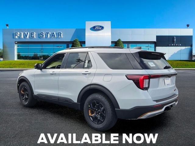 New 2026 Space White Metallic Ford Tremor image 5