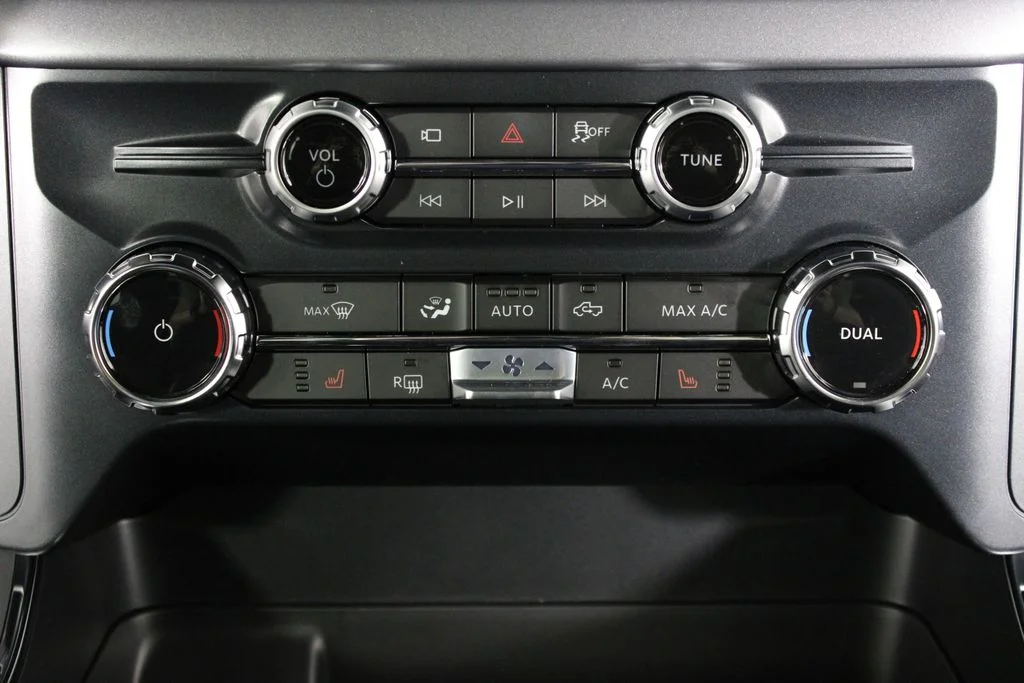 New 2026 Iconic Silver Metallic Ford XLT image 26