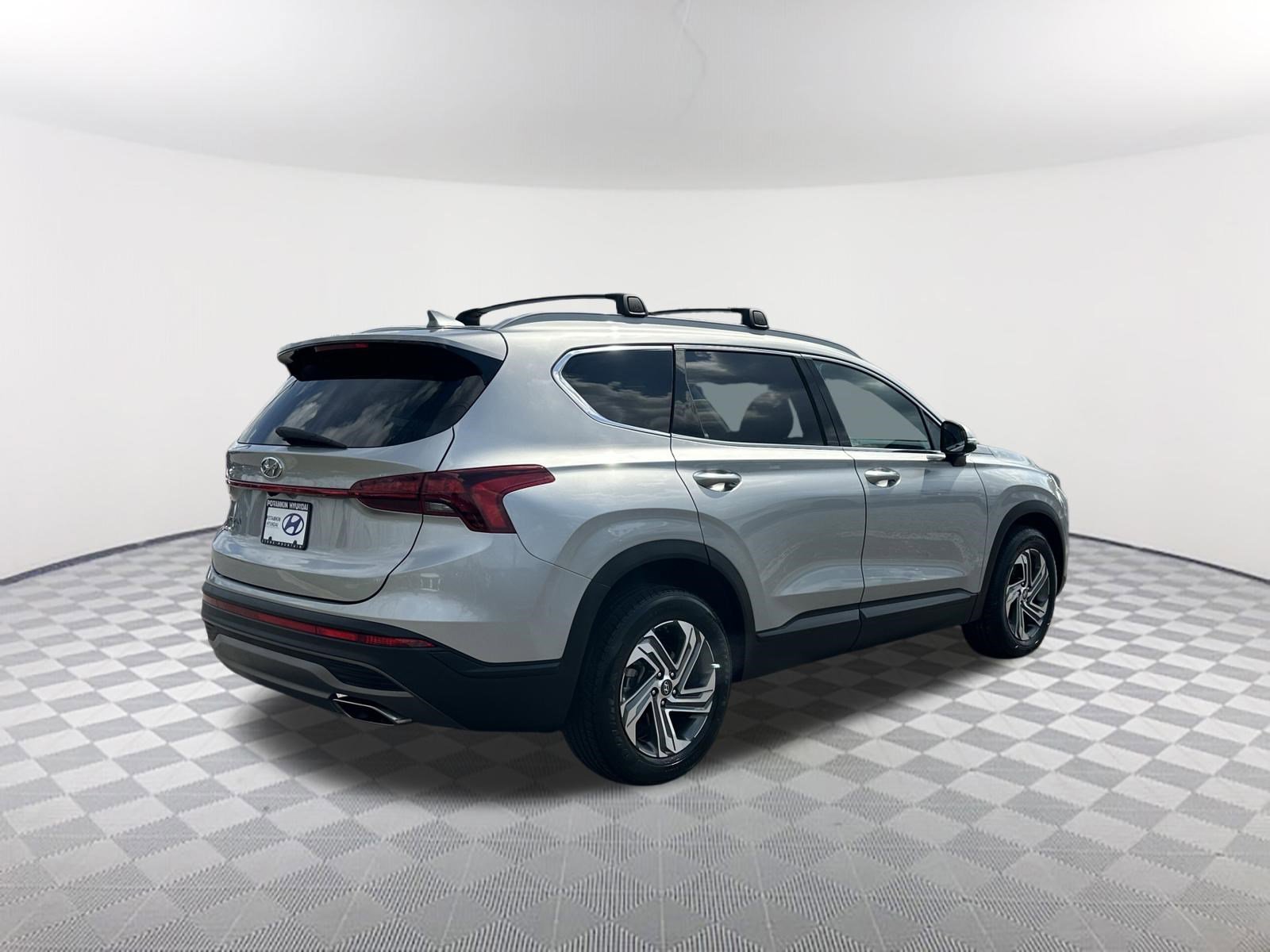 Used 2023 Shimmering Silver Hyundai SEL image 5
