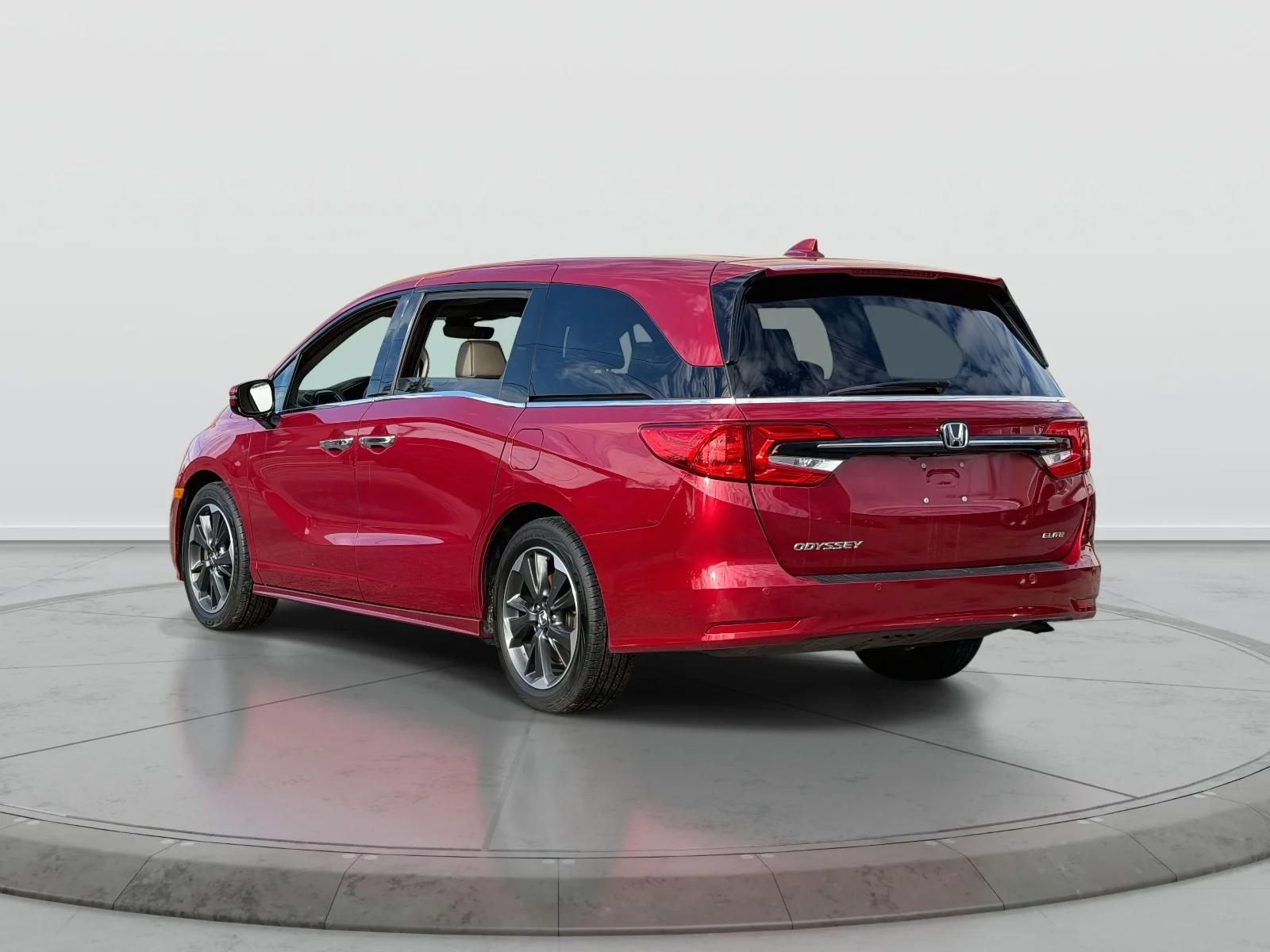 Used 2023  Honda Elite image 5