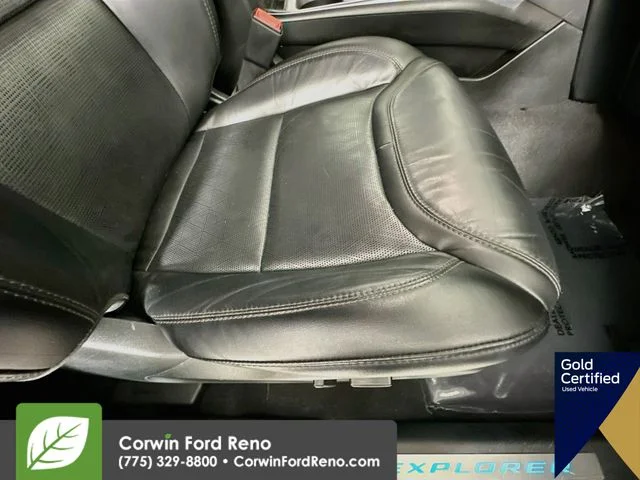 Used 2022 Gray Metallic Ford Platinum image 33