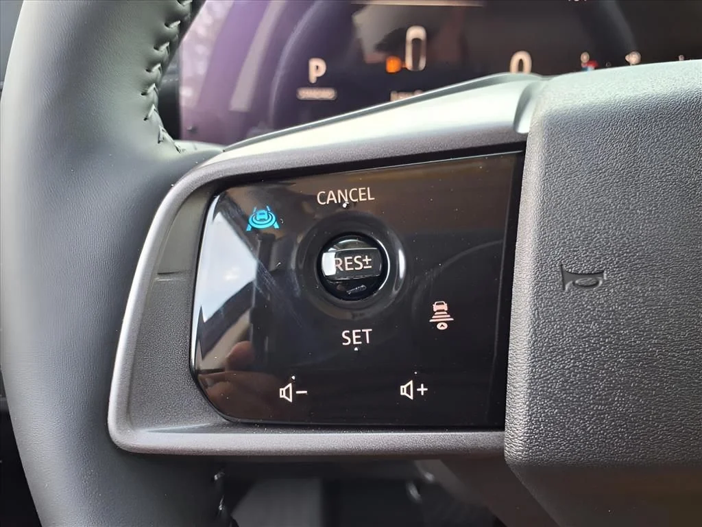 2025 Nissan Murano SV - Photo 23