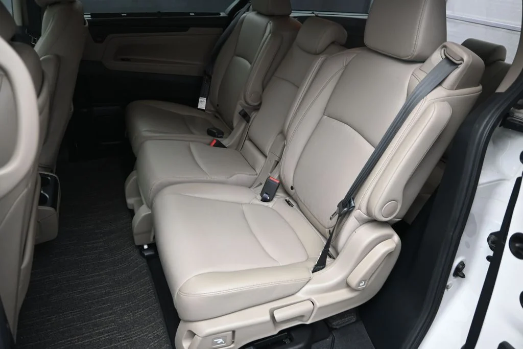 Used 2023  Honda Touring image 13