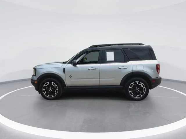 Used 2023 Silver Ford Outer Banks image 6