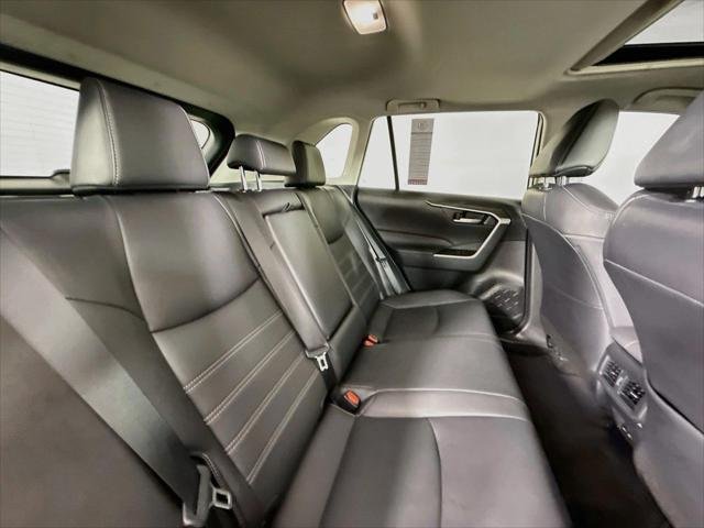 Certified Used 2024 MAGNETIC GRAY MET. Toyota  image 42