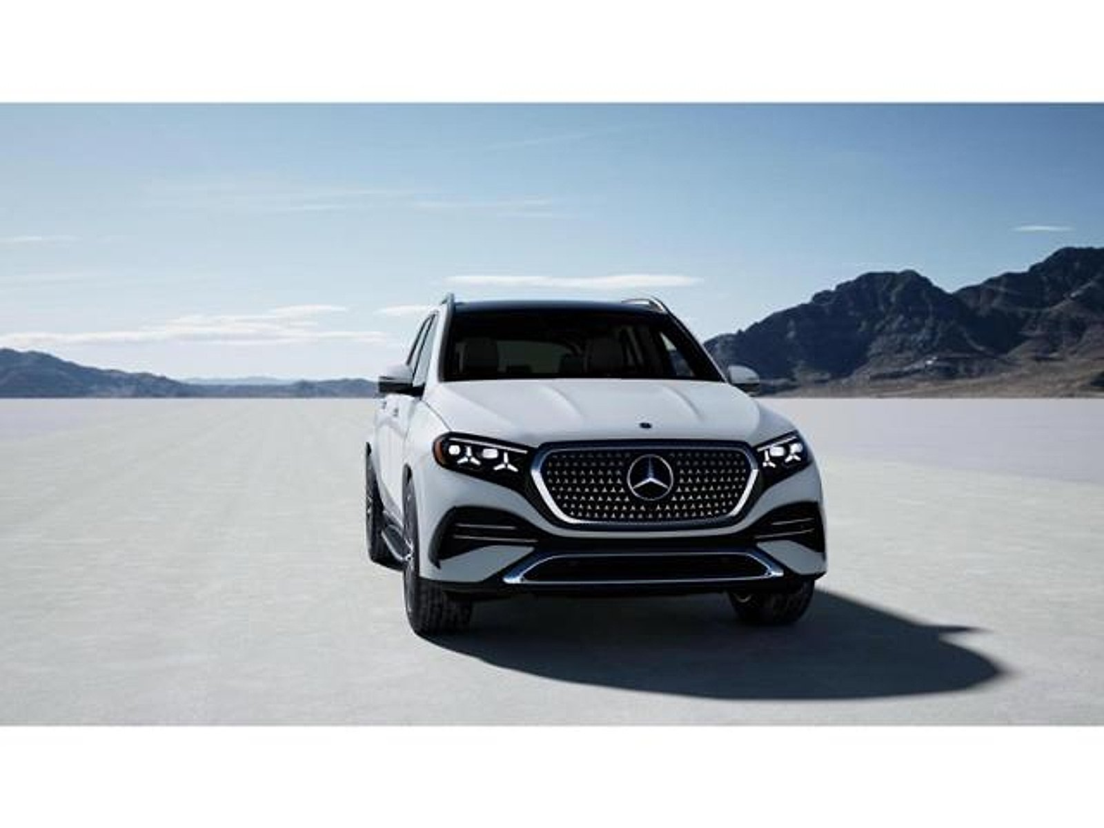 New 2027 MANUFAKTUR Moonlight White Metallic Mercedes-Benz GLE 450 image 8