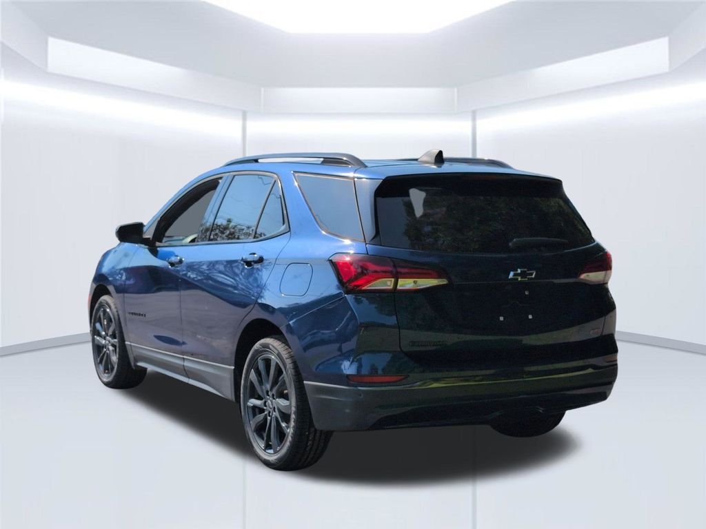 Used 2022 Blue Chevrolet RS image 3