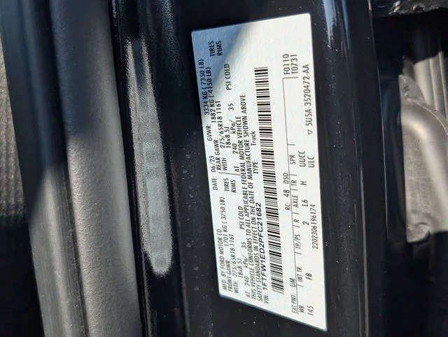 Used 2023 Black Metallic Ford XLT image 19