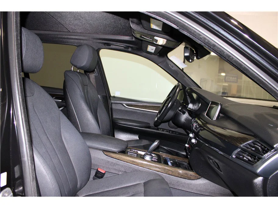 Used 2017 Black BMW sDrive35i image 23
