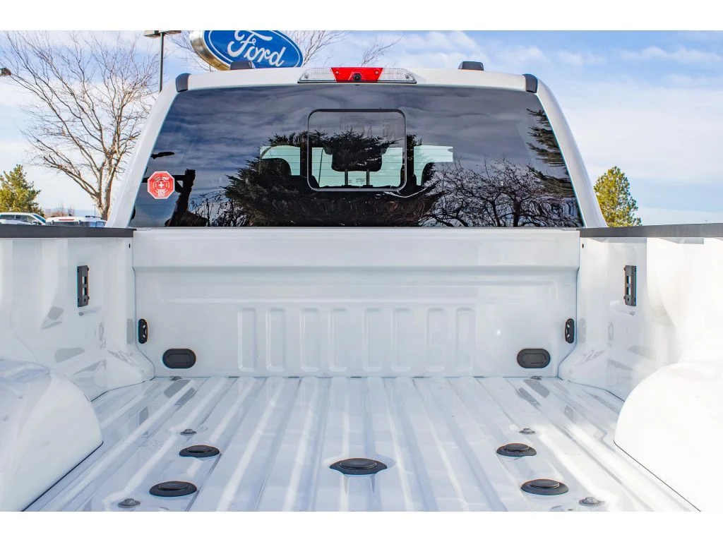 New 2026 Star White Metallic Tri-Coat Ford F-350® Platinum® image 11