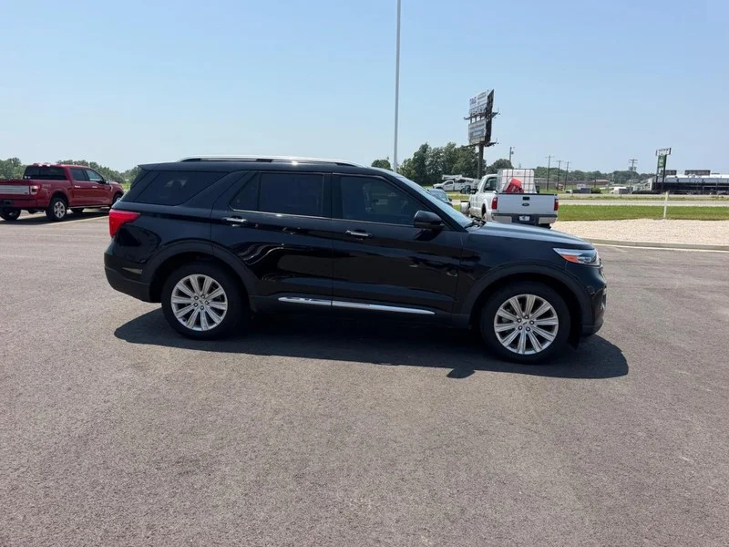 Certified Used 2020 Agate Black Metallic Ford Limited image 4