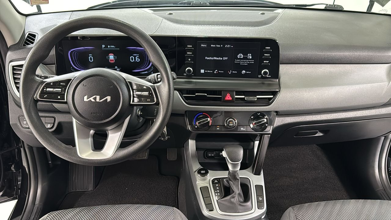 Used 2026 Black Kia LX image 9