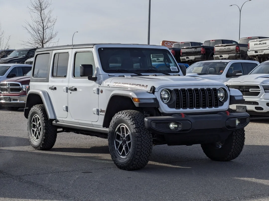 New 2026 White Jeep Rubicon - - 4x4 - Nappa Lthr - 3-Pc Hard Top - 8-Spd Auto - Safety Grp - Conv Grp & More! image 2