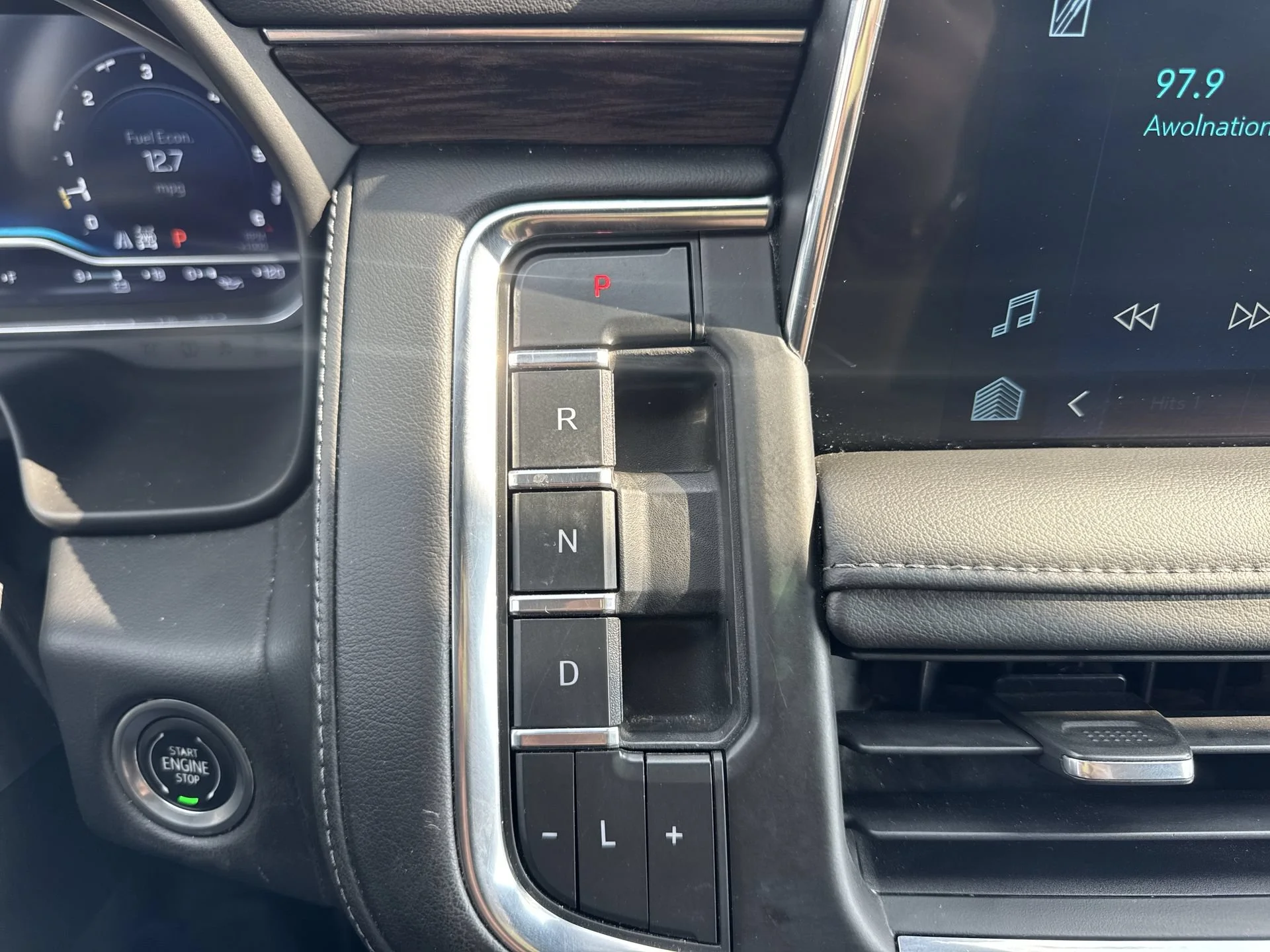 2023 Chevrolet Tahoe Z71 - Photo 19