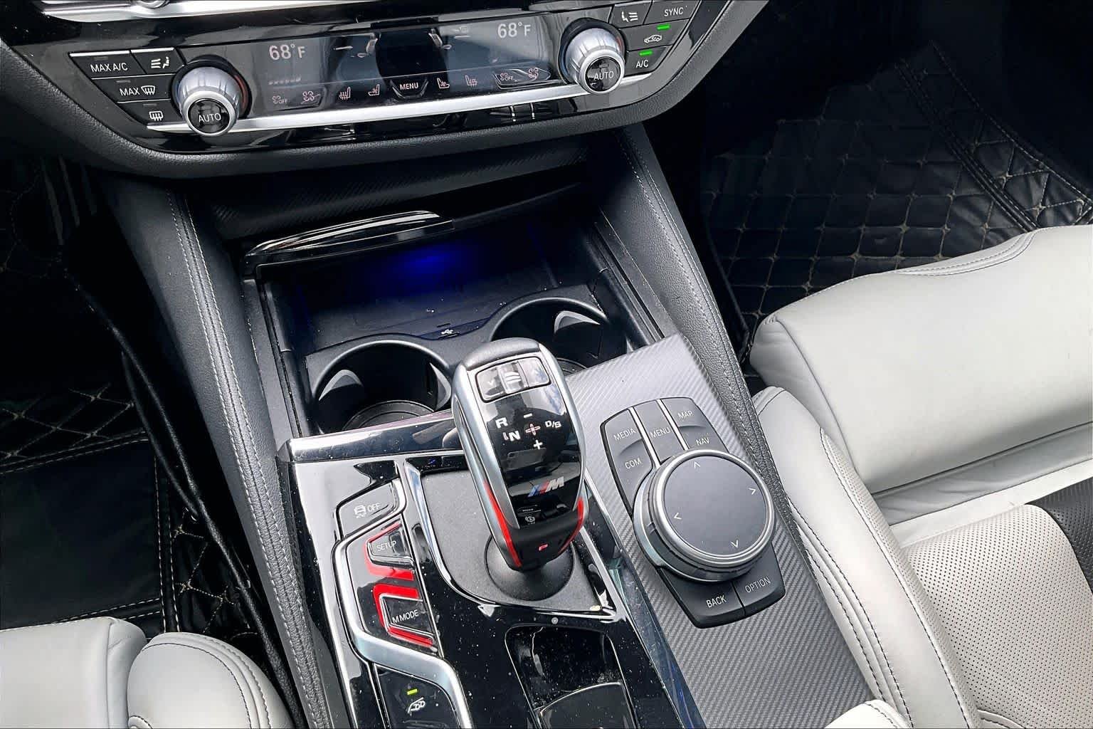Used 2022 Marina Bay Blue Metallic BMW  image 16